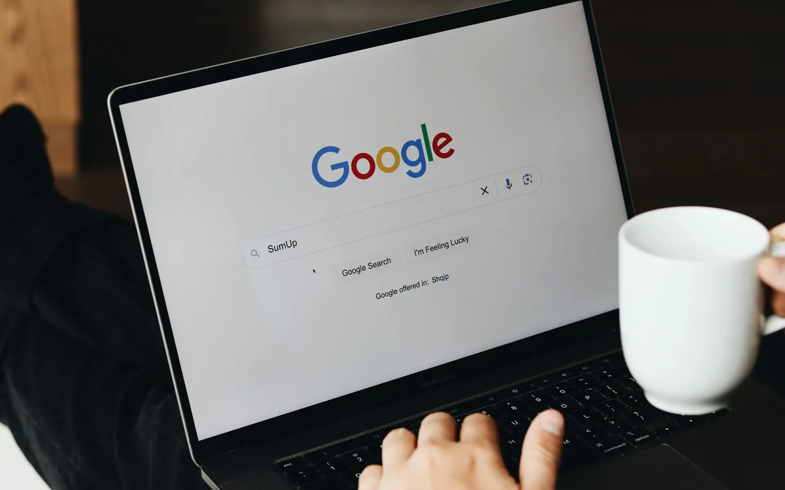 Recherche Google sur un ordinateur portable