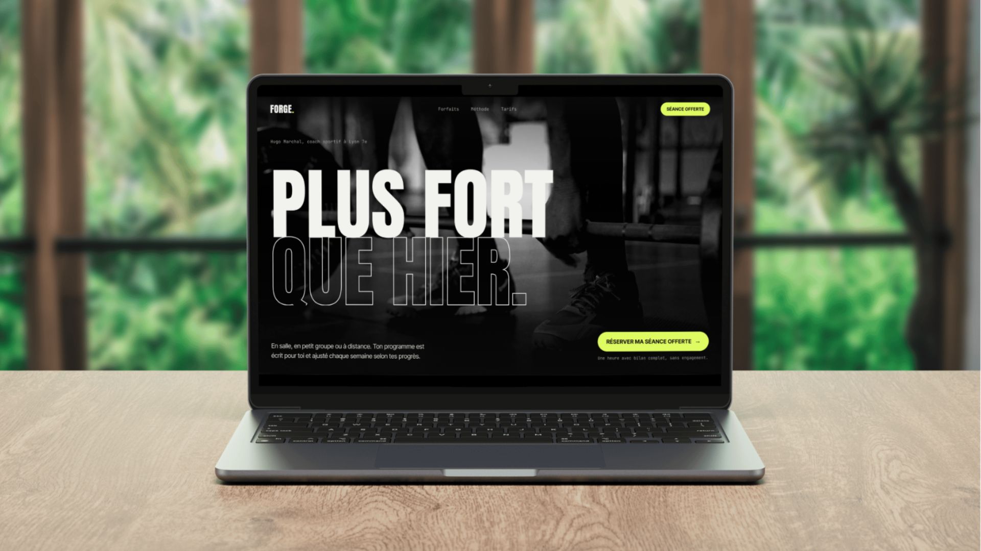 Site internet Forge Coach affiché sur un ordinateur portable